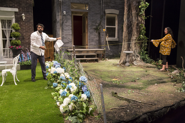 Photo Flash: First Look at NATIVE GARDENS at Victory Gardens Theater 