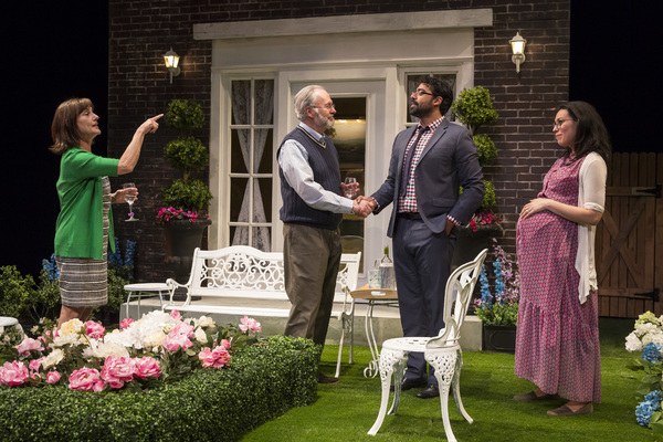 Photo Flash: First Look at NATIVE GARDENS at Victory Gardens Theater Image
