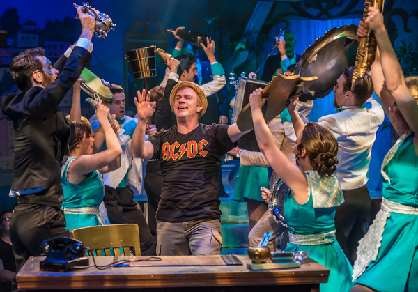 Photo Flash: DIRTY ROTTEN SCOUNDRELS Comes to the Mac-Haydn Stage Image