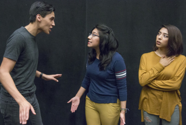 Photo Flash: Meet Avila Family - Protagonists of 1070 'We were strangers once, too' 