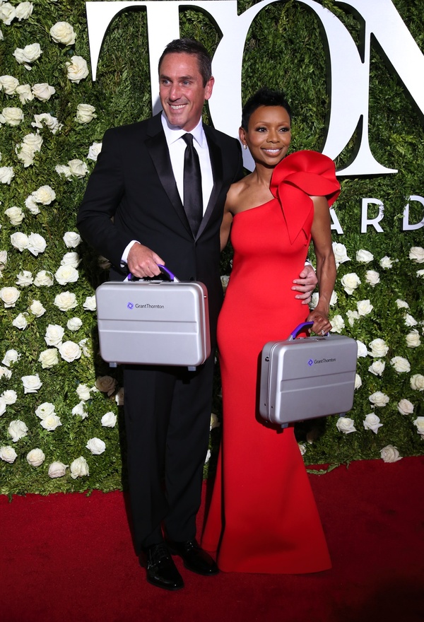 Photo Coverage: 2017 Tony Award Red Carpet Arrivals- Part 2 Image