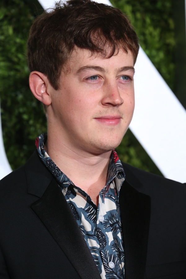 Photo Coverage: 2017 Tony Award Red Carpet Arrivals- Part 3 Image