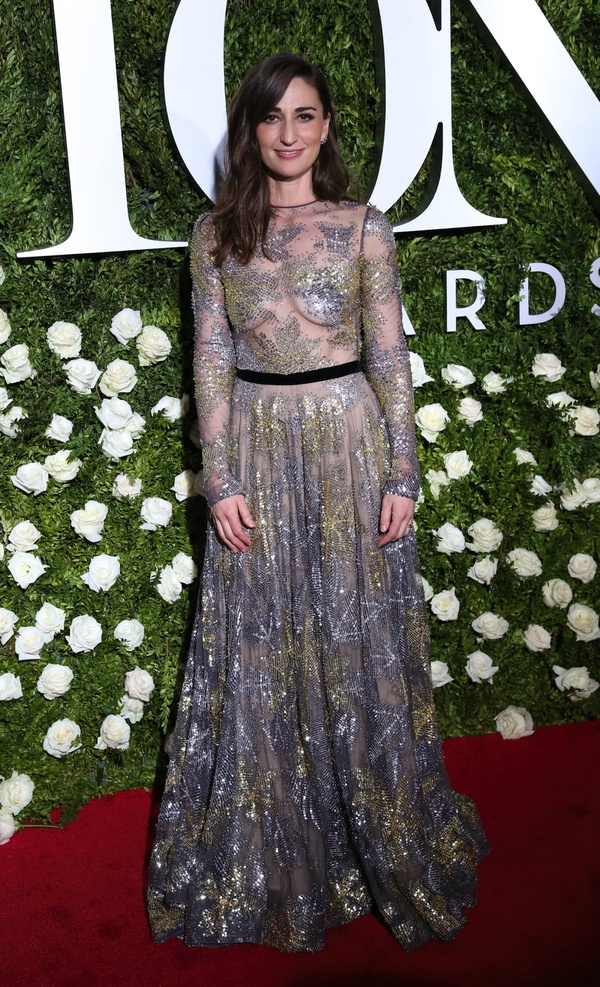 Broadway Beauties: Rounding Up All the Best Looks from the Tony Awards Red Carpet! Image