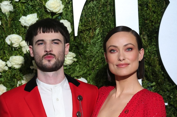 Photo Coverage: 2017 Tony Award Red Carpet Arrivals- Part 5 Image