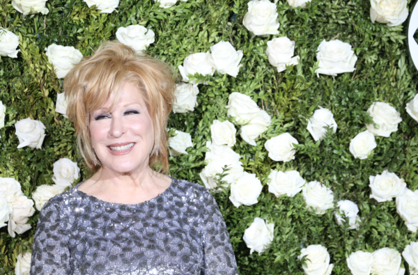 Photo Coverage: Bette Midler Arrives at the 2017 Tony Awards 