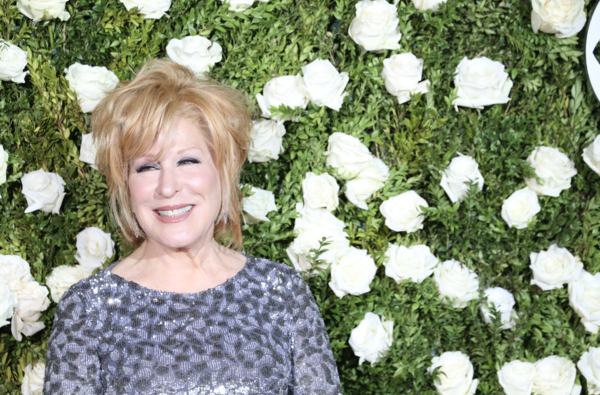 Photo Coverage: Bette Midler Arrives at the 2017 Tony Awards Image