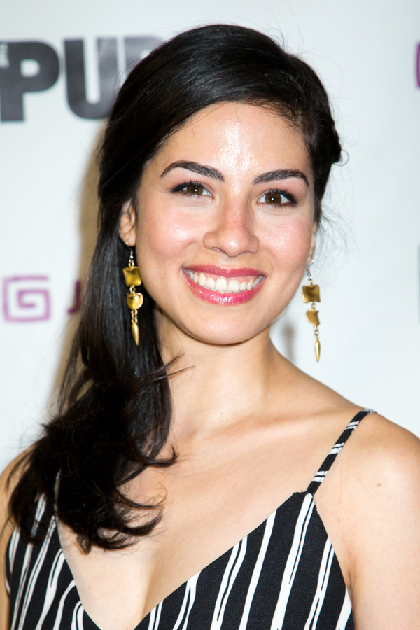 Isabel Arraiza Headshot Photo