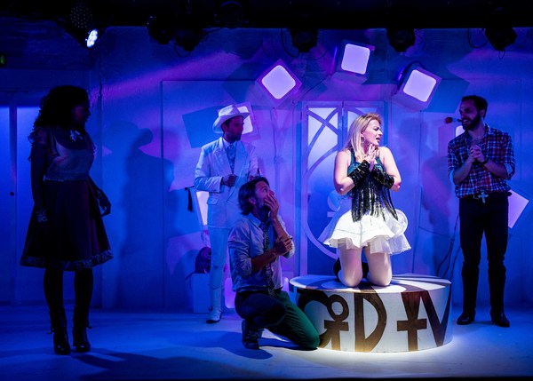 Photo Flash: First Look at HOLY CRAP, Opening Tonight at King's Head Theatre Image