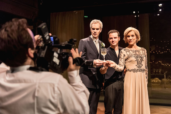 Photo Flash: First Look at Andrew Scott, Jessica Brown Findlay and More in HAMLET in the West End Image