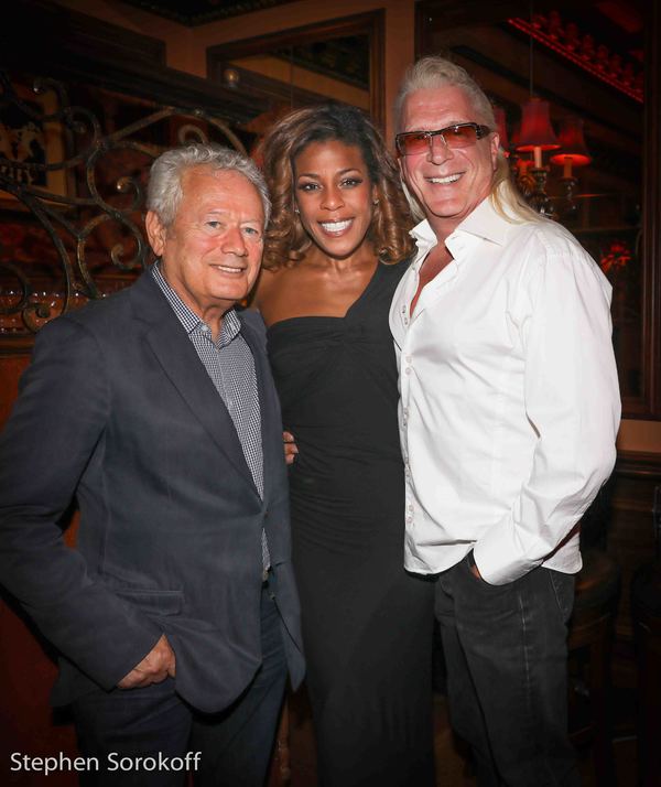 Photo Coverage: Nicole Henry Swings At Feinstein's/54 Below Image
