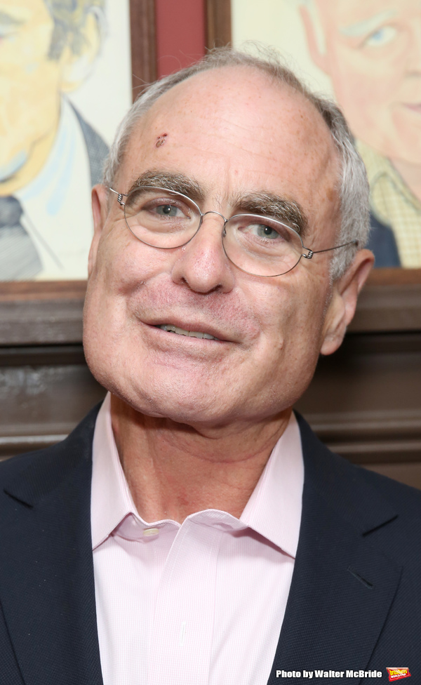 Photo Coverage: Roundabout's Todd Haimes Joins the Sardi's Wall of Fame! Image
