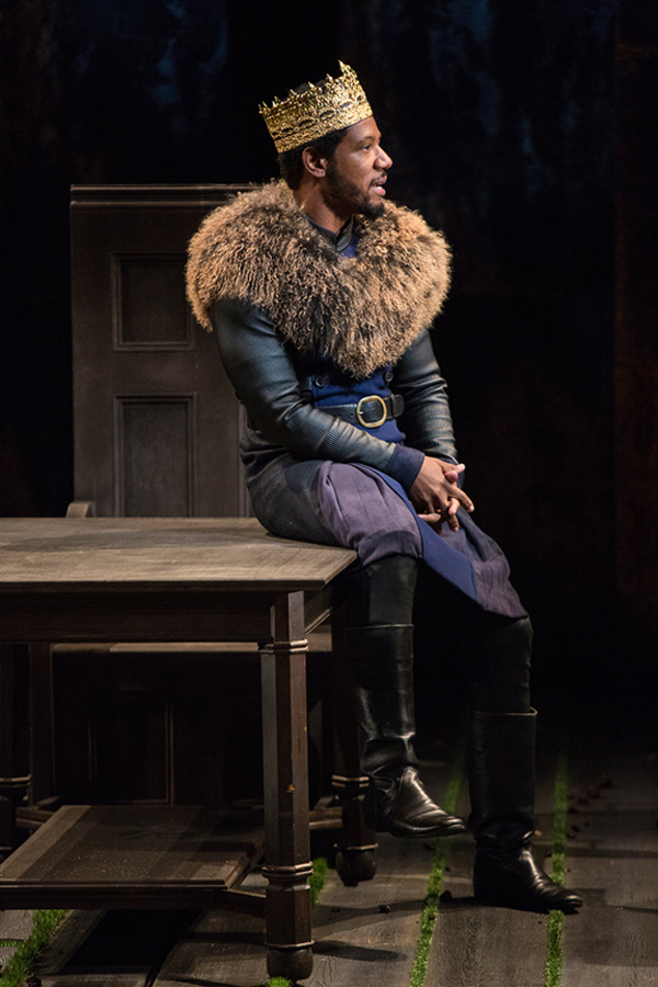 Photo Flash: First Look at Robert Sean Leonard in The Old Globe's KING RICHARD II Image
