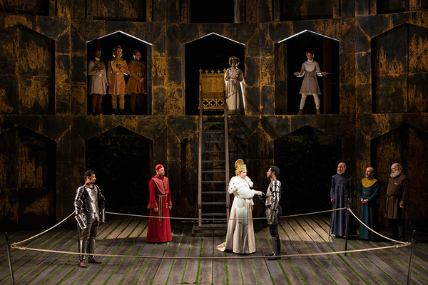 Photo Flash: First Look at Robert Sean Leonard in The Old Globe's KING RICHARD II Image