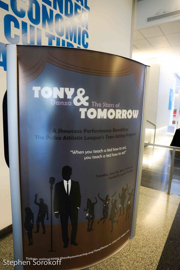 Photo Coverage: Tony Danza Helps Showcase the Stars of Tomorrow For The Police Athletic League's Teen Acting Program Image