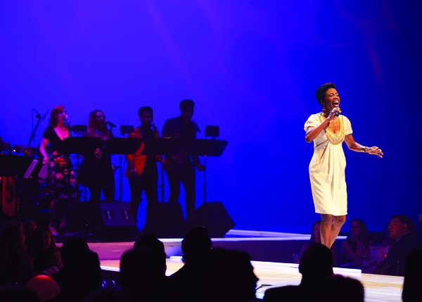 Photo Flash: Jessie Mueller & Heather Headley Featured at Chicago Shakespeare's GALA 2017 Image