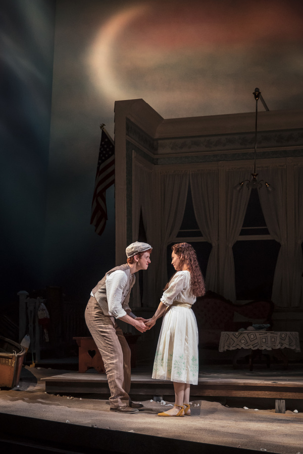 Photo Flash: A First Look at AH, WILDERNESS! at the Goodman Theatre Image