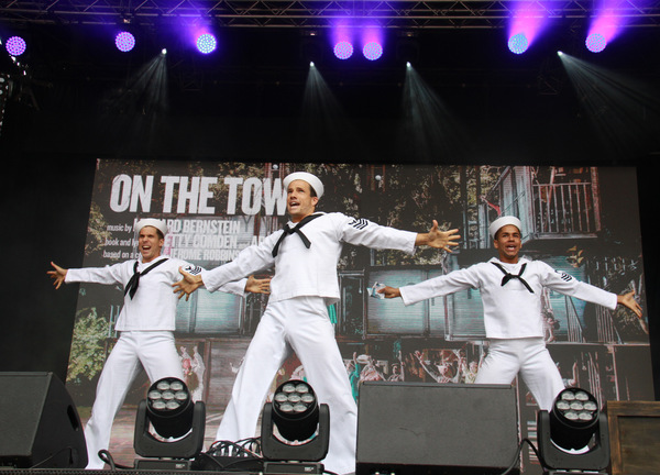 Photo Flash: ALADDIN and ON THE TOWN Take On West End Live Image