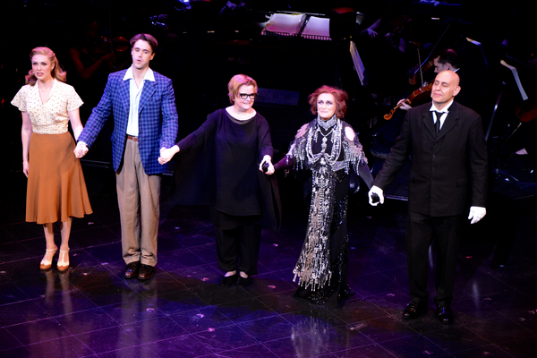 Photo Coverage: Glenn Close Takes Final Curtain Call as SUNSET BOULEVARD Closes on Broadway Image