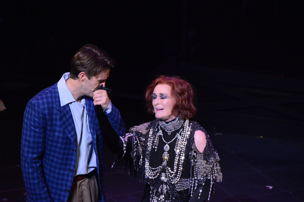 Photo Coverage: Glenn Close Takes Final Curtain Call as SUNSET BOULEVARD Closes on Broadway Image