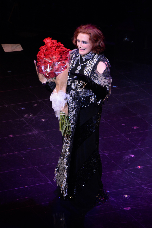 Photo Coverage: Glenn Close Takes Final Curtain Call as SUNSET BOULEVARD Closes on Broadway Image