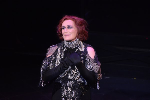 BWW Morning Brief June 27th, 2017 - NAPOLI, BROOKLYN Opens and More! Image
