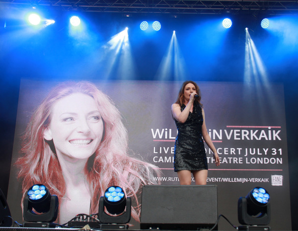 Photo Flash: Willemijn Verkaik Channels Elphaba at WEST END LIVE 2017 Image