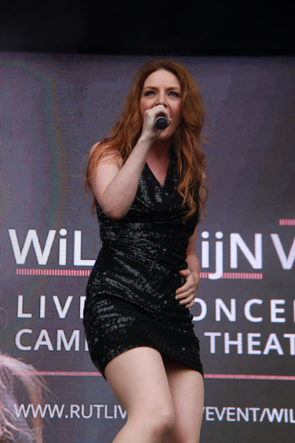 Photo Flash: Willemijn Verkaik Channels Elphaba at WEST END LIVE 2017 Image