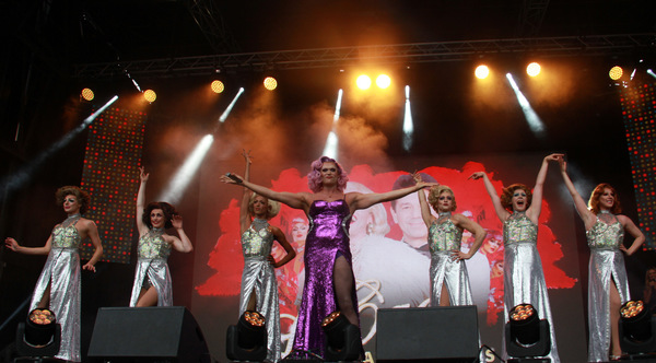 Photo Flash: John Partridge Brings LA CAGE AUX FOLLES to WEST END LIVE 2017 Image
