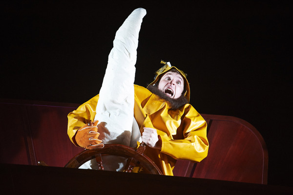 Photo Flash: First Look at KING KONG Parody at The Vaults Image