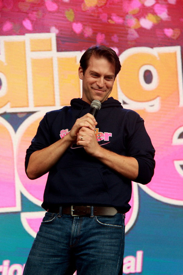 Photo Flash: THE WEDDING SINGER Makes Love Connection at WEST END LIVE 2017 Image