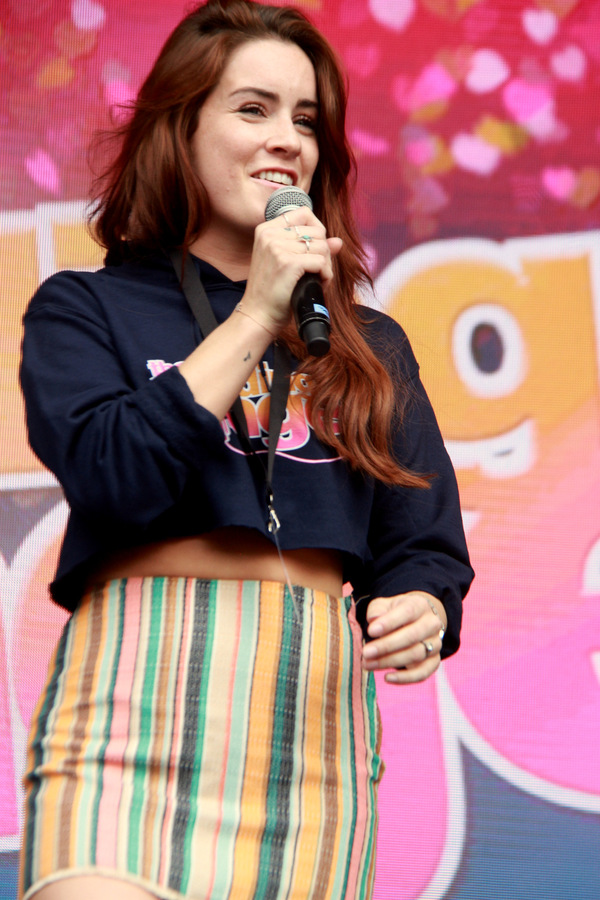 Photo Flash: THE WEDDING SINGER Makes Love Connection at WEST END LIVE 2017 Image