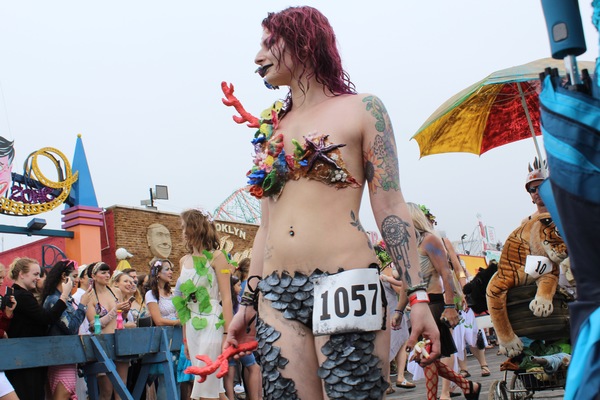 BWW Exclusive: Coney Island Gets Fishy for the Mermaid Parade! Image