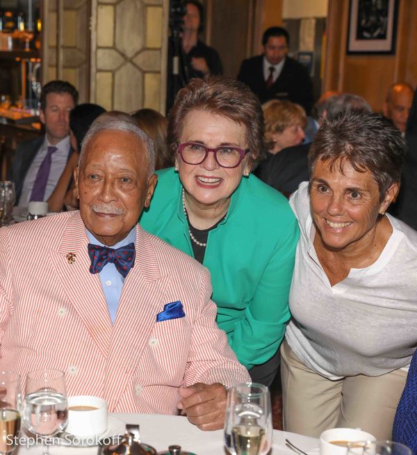 Photo Coverage: Gov. Cuomo, Harry Belafonte, and Others Join Friars In Saluting Mayor David Dinkins on His 90th Image
