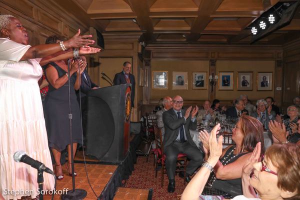 Photo Coverage: Gov. Cuomo, Harry Belafonte, and Others Join Friars In Saluting Mayor David Dinkins on His 90th Image