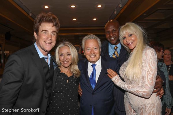 Photo Coverage: Gov. Cuomo, Harry Belafonte, and Others Join Friars In Saluting Mayor David Dinkins on His 90th Image