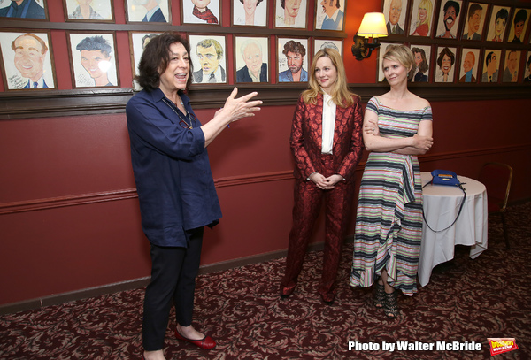 Photo Coverage: Laura Linney and Cynthia Nixon Celebrate Their New Portraits at Sardi's! Image
