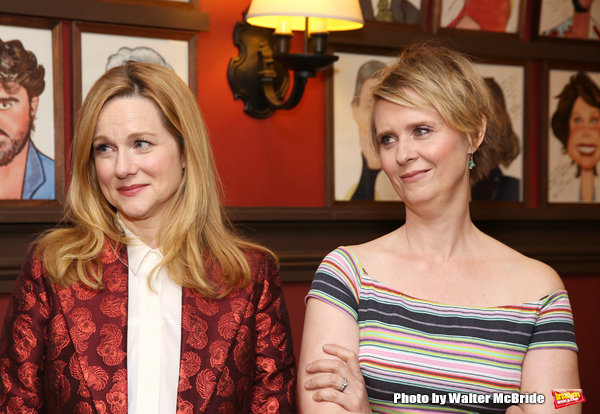 Photo Coverage: Laura Linney and Cynthia Nixon Celebrate Their New Portraits at Sardi's! Image
