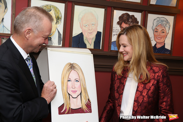 Photo Coverage: Laura Linney and Cynthia Nixon Celebrate Their New Portraits at Sardi's!  Image