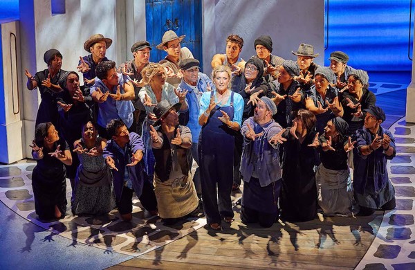 Photo Flash: First Look At The New Cast Of MAMMA MIA! Image