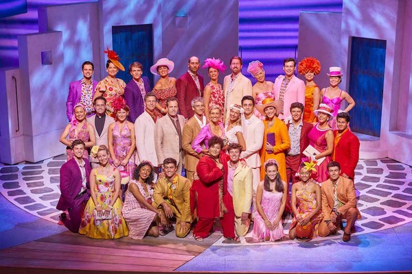 Photo Flash: First Look At The New Cast Of MAMMA MIA! Image