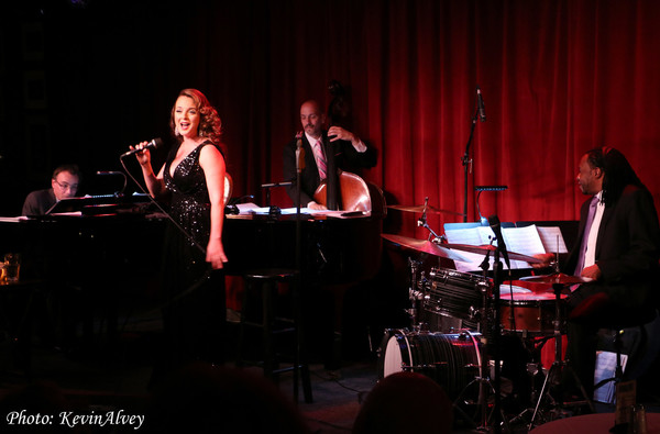 Photo Flash: Melissa Errico Croons at Birdland Image