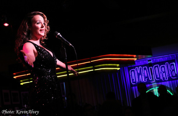 Photo Flash: Melissa Errico Croons at Birdland Image