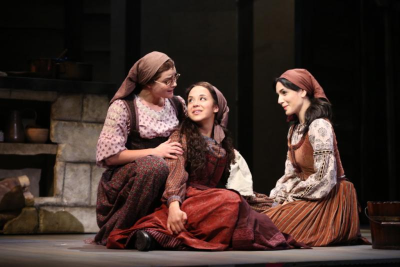 BroadwayRadio Premieres New Show 'Tell Me More' with Actress, Author Alexandra Silber Image