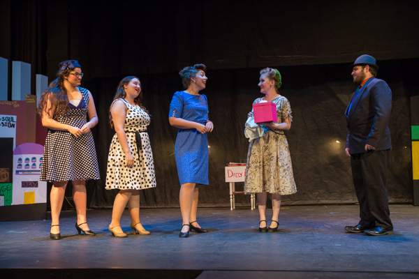 Photo Coverage: First Look at Roundtown Players GUYS AND DOLLS Image