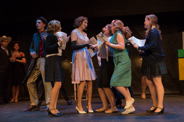 Photo Coverage: First Look at Roundtown Players GUYS AND DOLLS Image