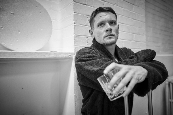 Photo Flash: In Rehearsal With Sienna Miller & Jack O'Connell For CAT ON A HOT TIN ROOF Image