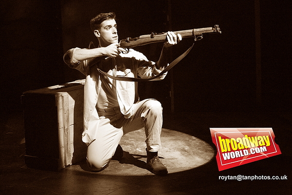 Photo Flash: First Look at YANK! at Charing Cross Theatre Image