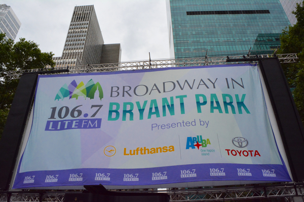 Photo Coverage: GROUNDHOG DAY, WICKED & More Help Kick Off the Summer at Broadway in Bryant Park! Image