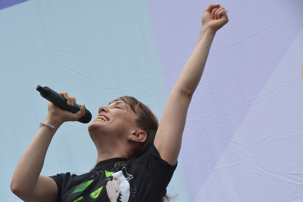 Photo Coverage: GROUNDHOG DAY, WICKED & More Help Kick Off the Summer at Broadway in Bryant Park! Image