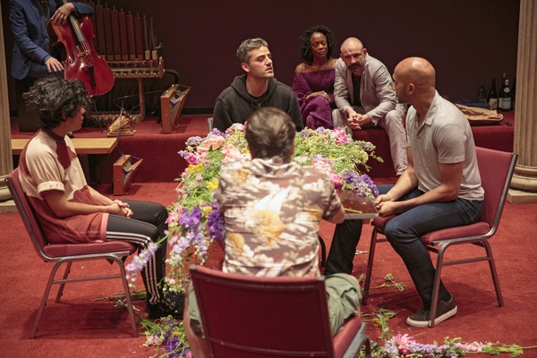 Photo Flash: First Look at Oscar Isaac, Keegan-Michael Key and More in HAMLET at The Public Theater Image